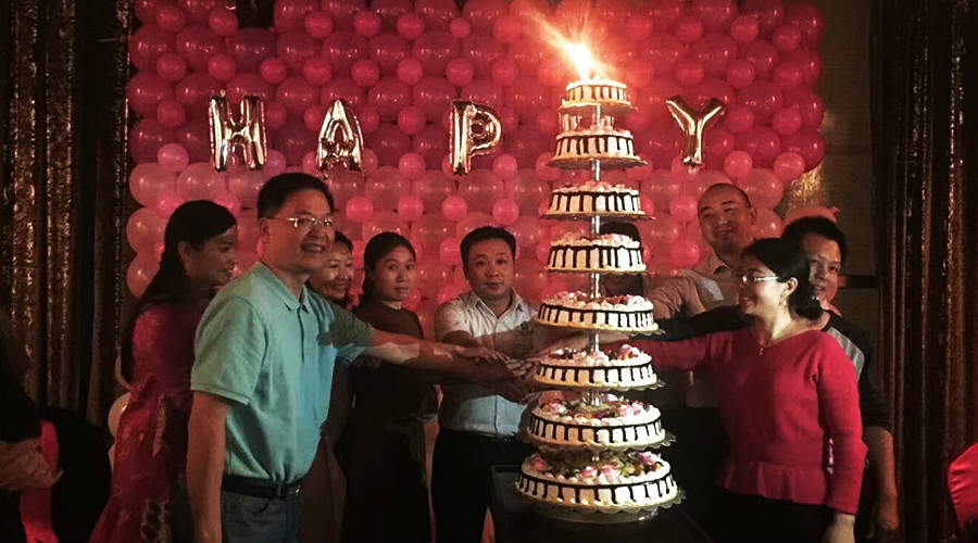 一路有你，盡顯方成雄風(fēng)，攜手共進(jìn)，再創(chuàng)輝煌